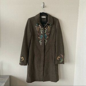 Oxmo-Wool Blend Leaf Sequin Long Sleeve Button Down Lightweight Jacket